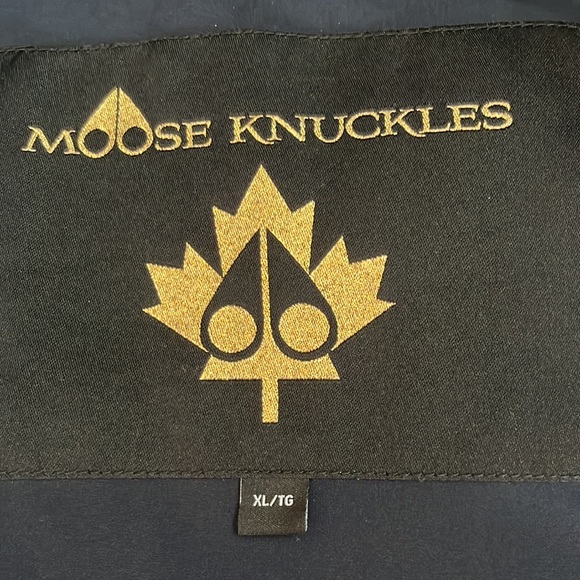 Moose Knuckles- Men’s, size XL, navy, “Hooper” down coat - Picture 7 of 12